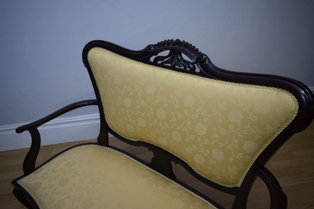 Antique Victorian Couch / Window Seat View XIII