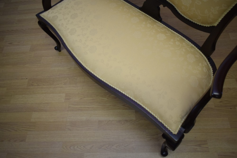Antique Victorian Couch / Window Seat View XIV