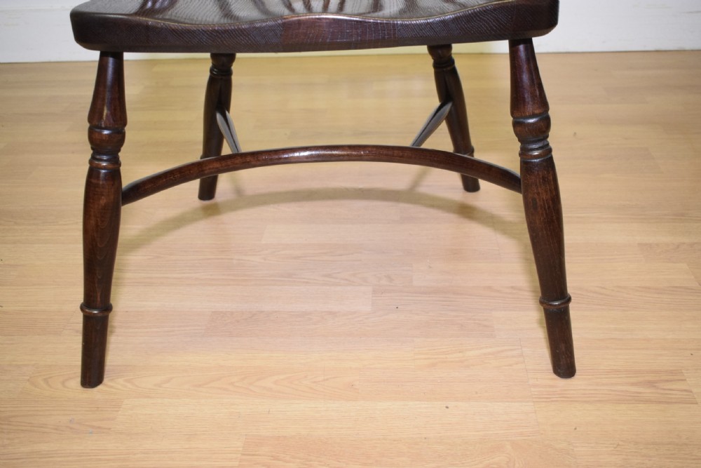 Early 20th Century Windsor Armchair View XIII