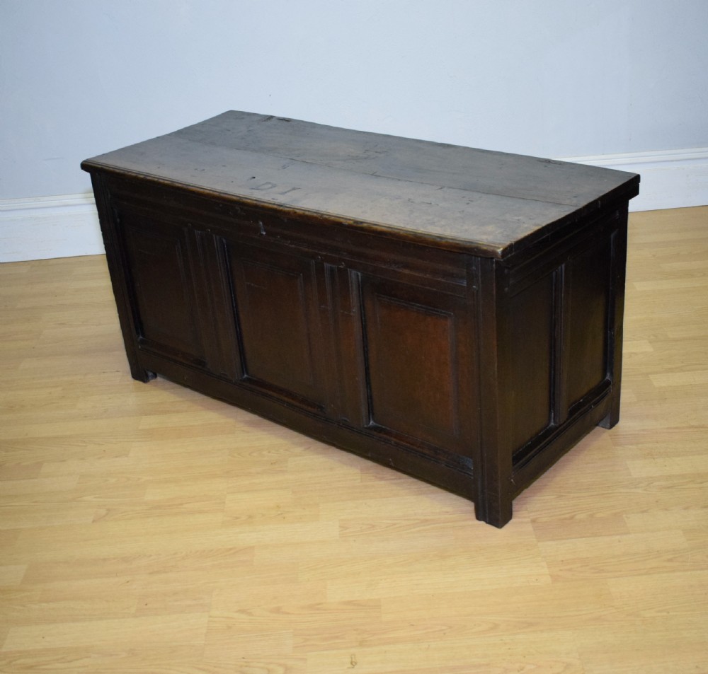 Antique 17th Century Oak Coffer View XIV