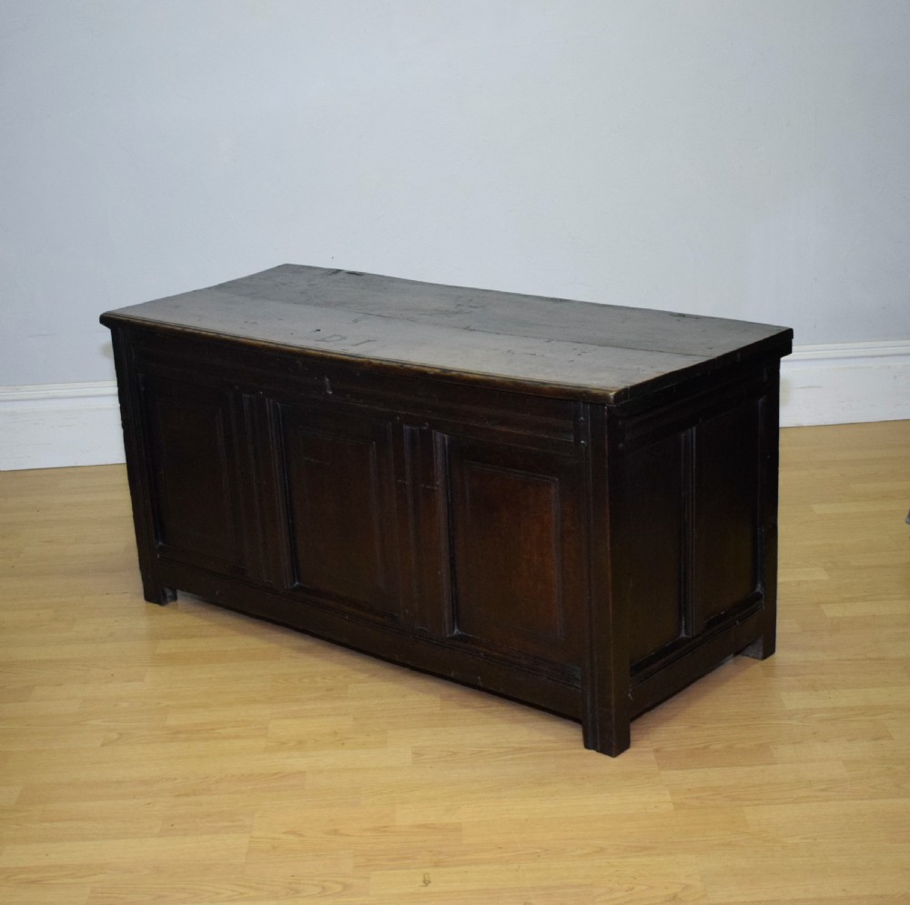 Antique 17th Century Oak Coffer View XV