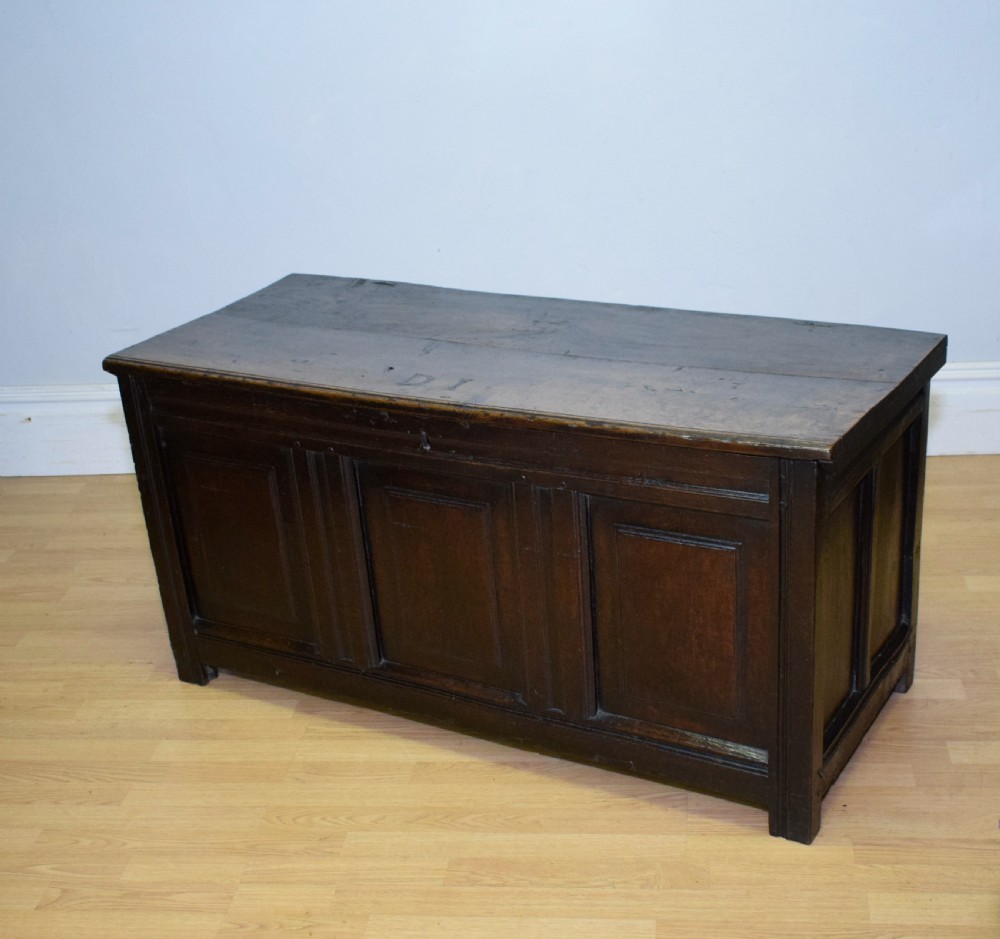 Antique 17th Century Oak Coffer View XVIII