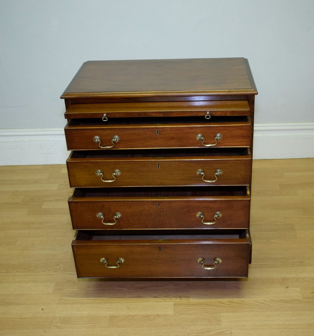 Antique Early 20th Century Chest View IV
