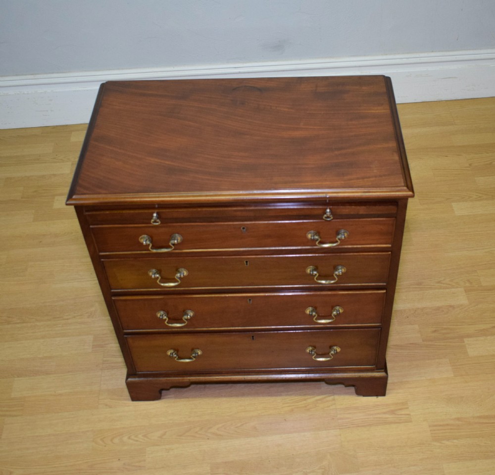 Antique Early 20th Century Chest View XV