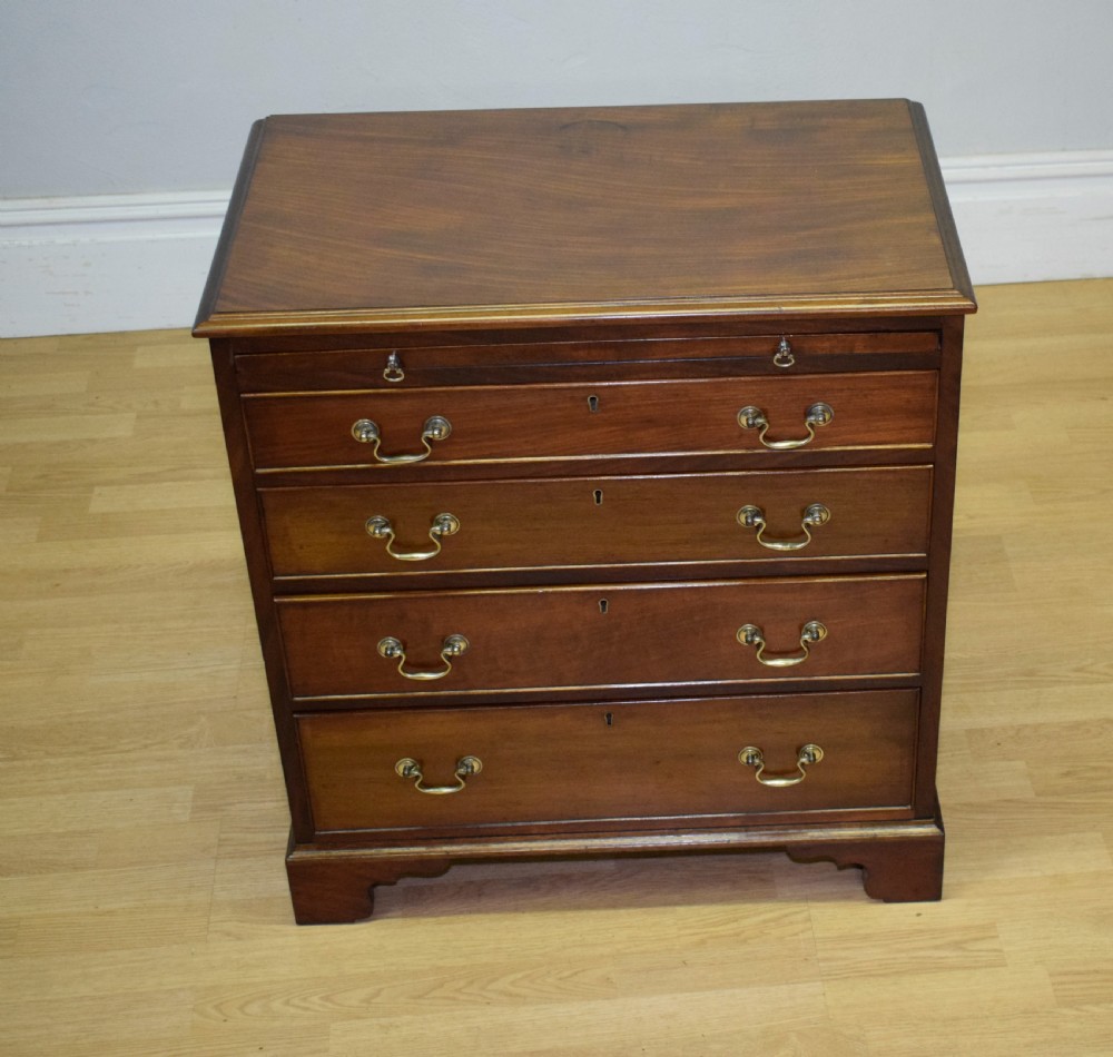 Antique Early 20th Century Chest View XVI