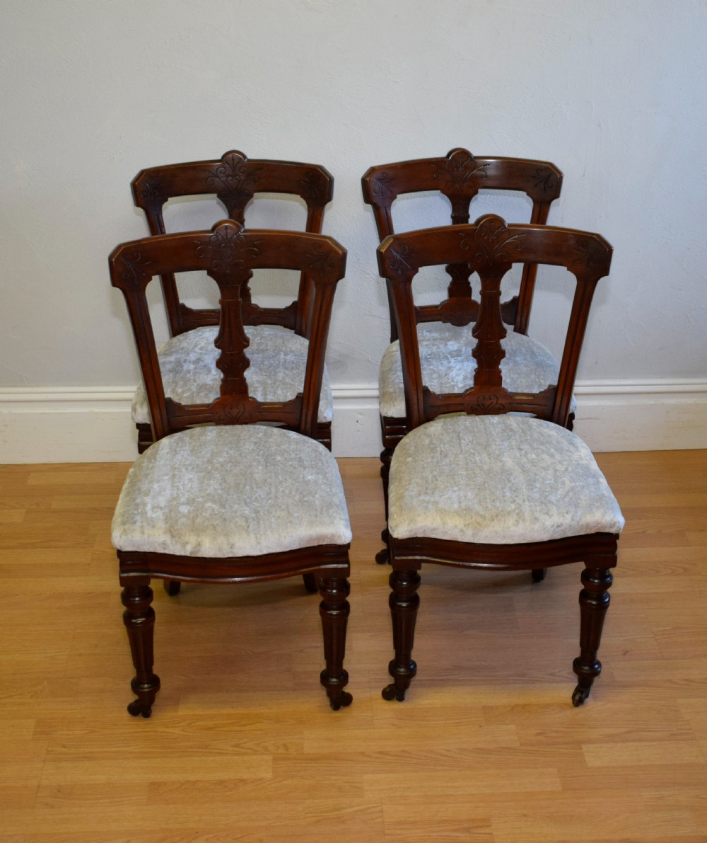 4 Late Victorian Dinning Chairs