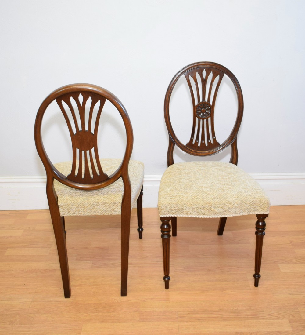  Early 20th Century set of 6 Hepplewhite Dining Chairs View X