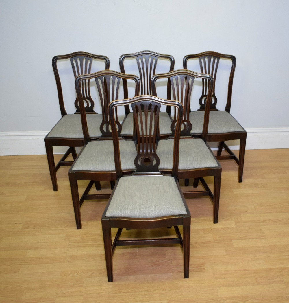 Late Victorian Set of 6 Dining Chairs View III