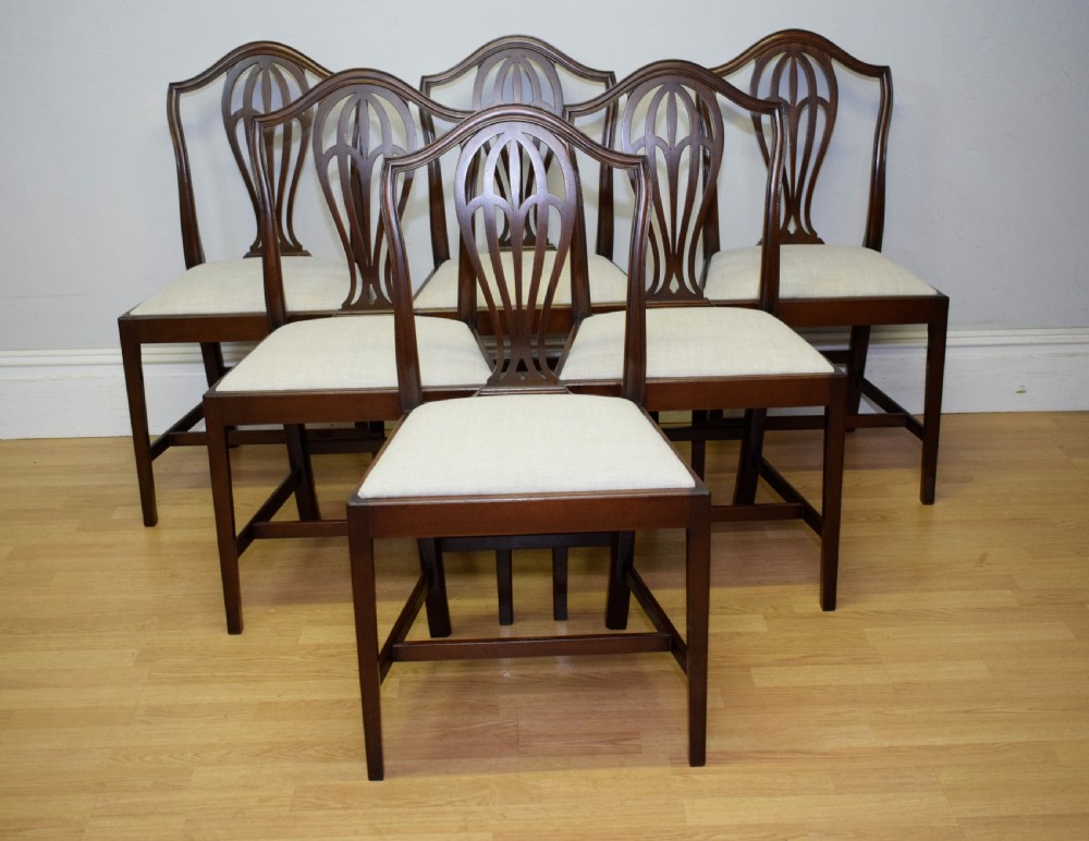 Antique Set of 6 Dining Chairs View II