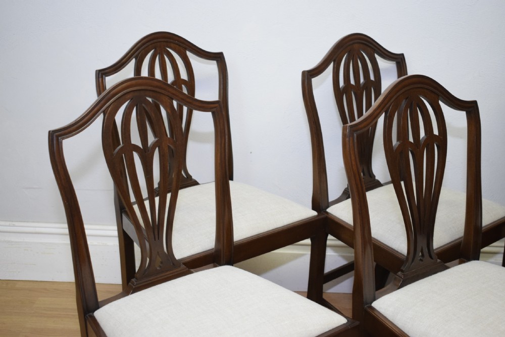 Antique Set of 6 Dining Chairs View XVI