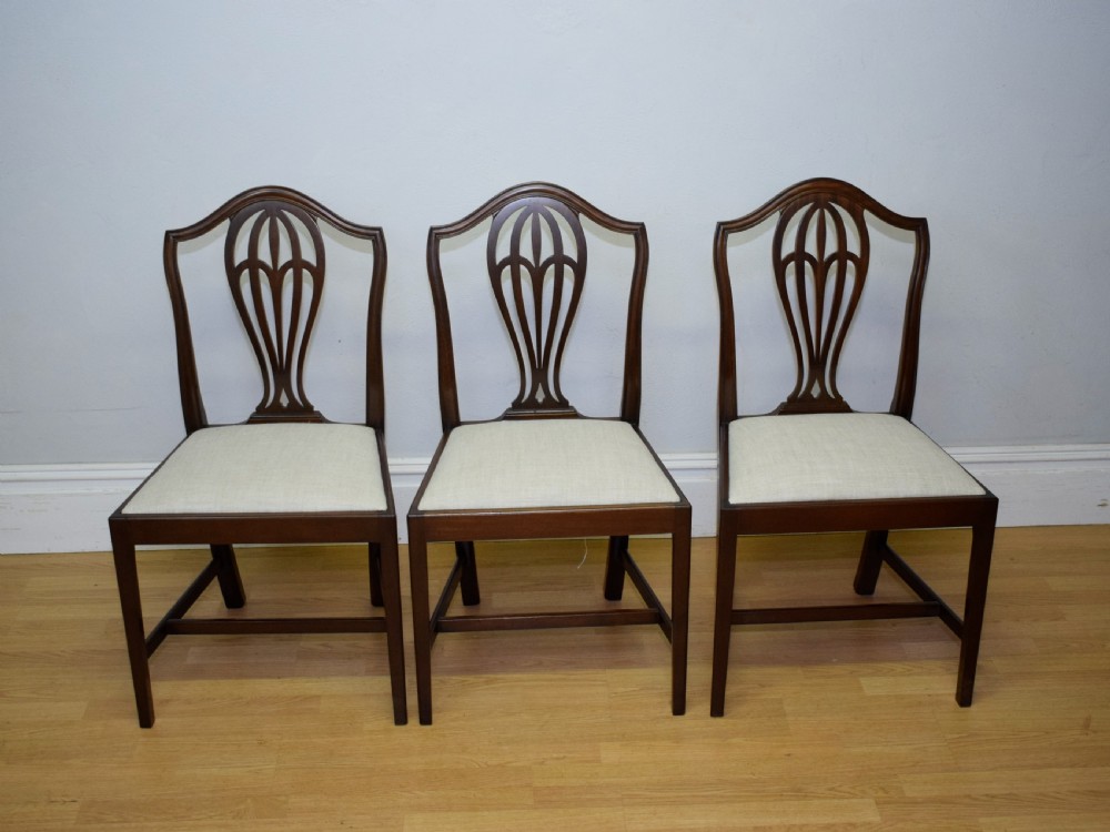 Antique Set of 6 Dining Chairs View XVIII