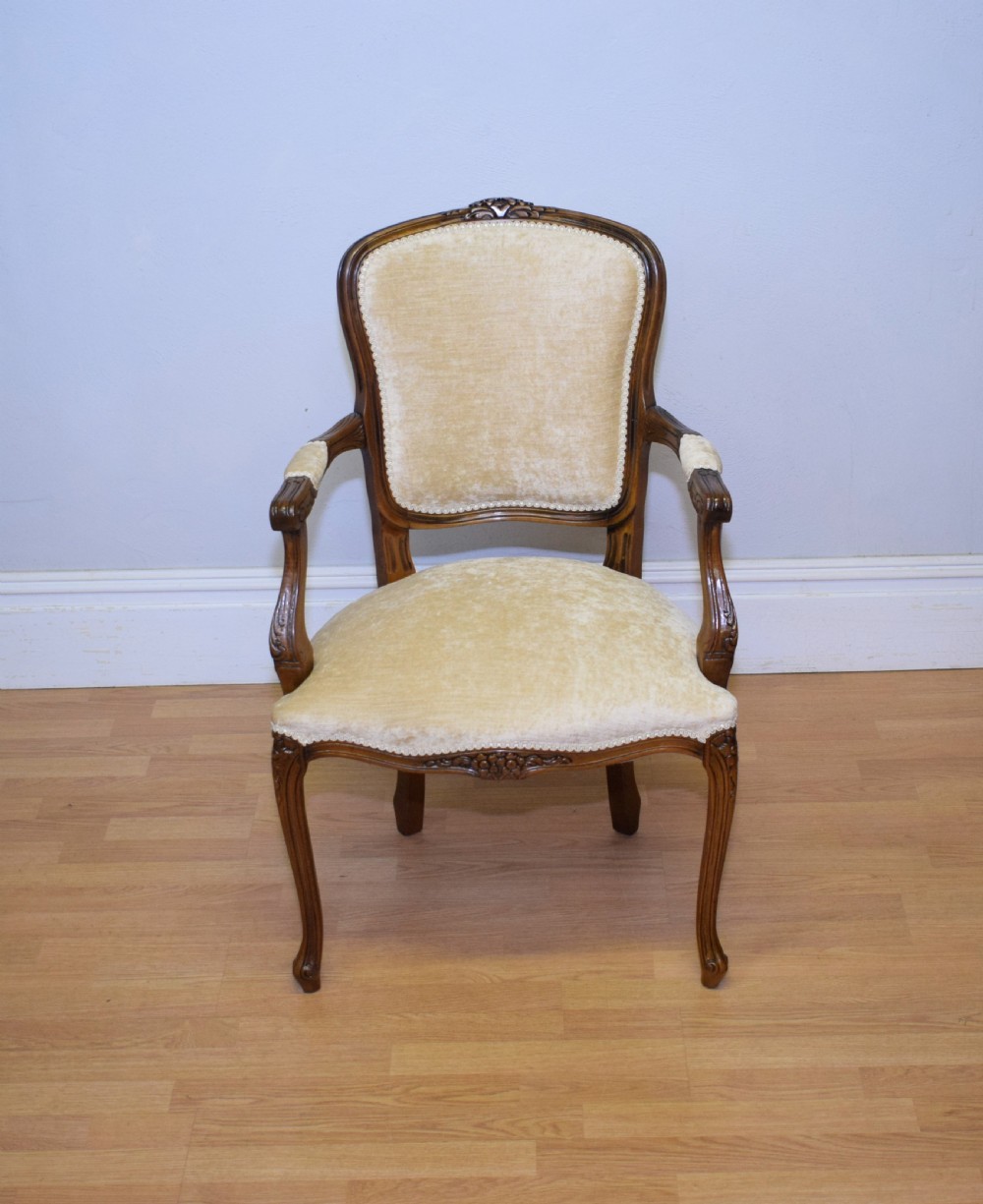 Early 20th Century Continental Armchair View XIII