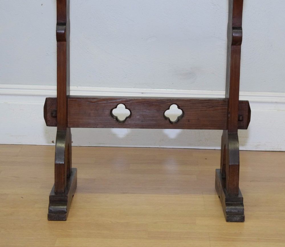 Early 20th Century Arts & Crafts Table View X