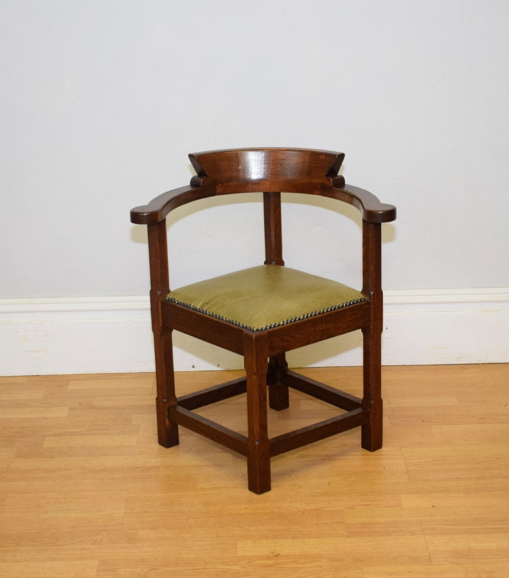 Antique Arts & Crafts Corner Chair