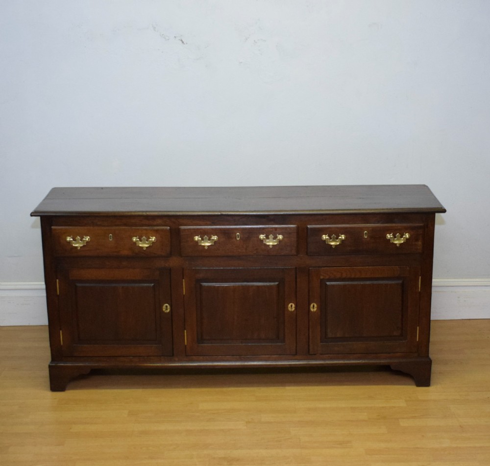Antique Georgian Dresser Base View XXVII