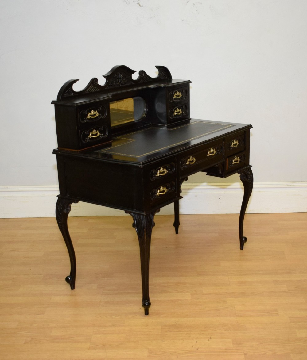  Victorian Desk / Writing Table View VIII