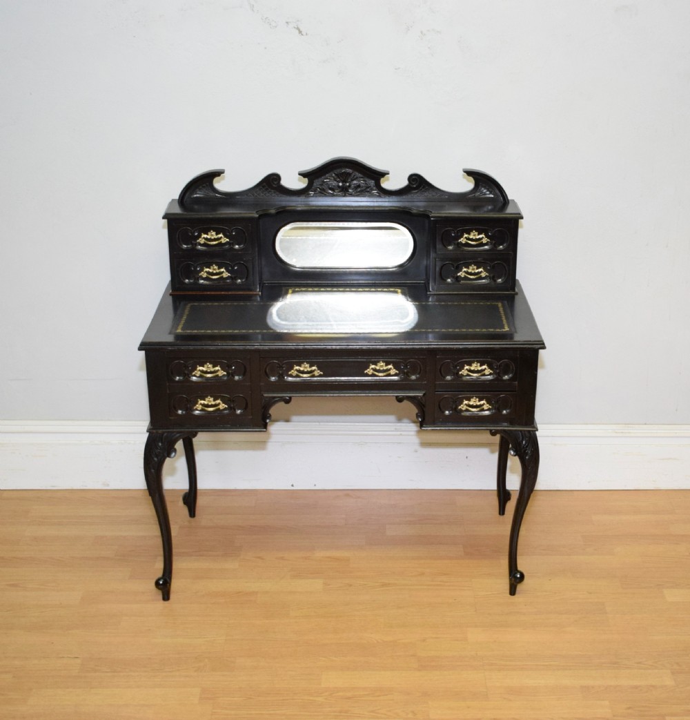  Victorian Desk / Writing Table View XI