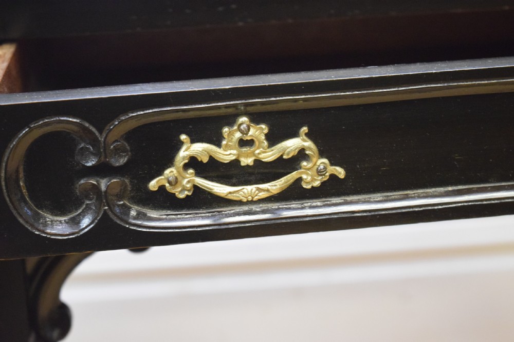  Victorian Desk / Writing Table View XIX