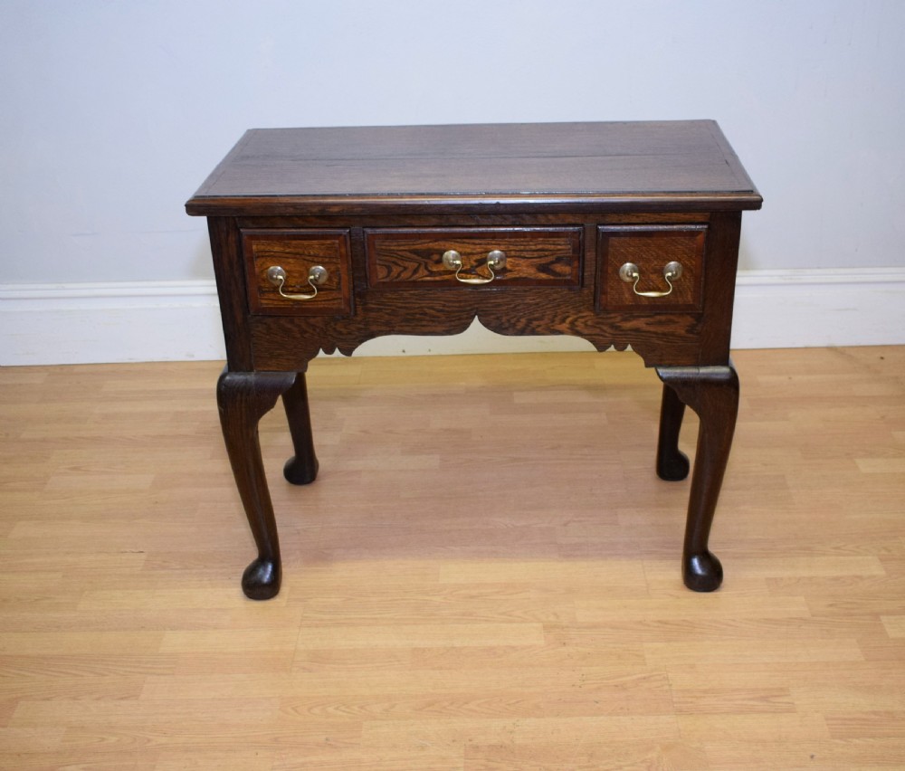 19th Century Lowboy in Oak and Chestnut View VIII