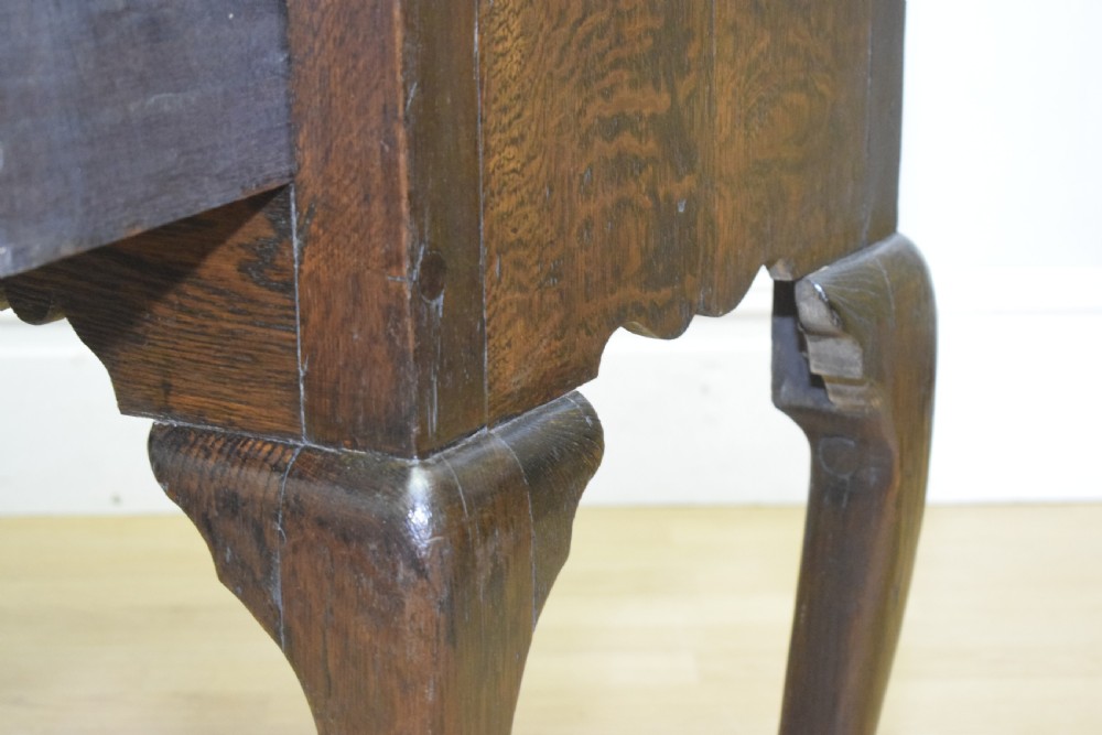 19th Century Lowboy in Oak and Chestnut View XIII