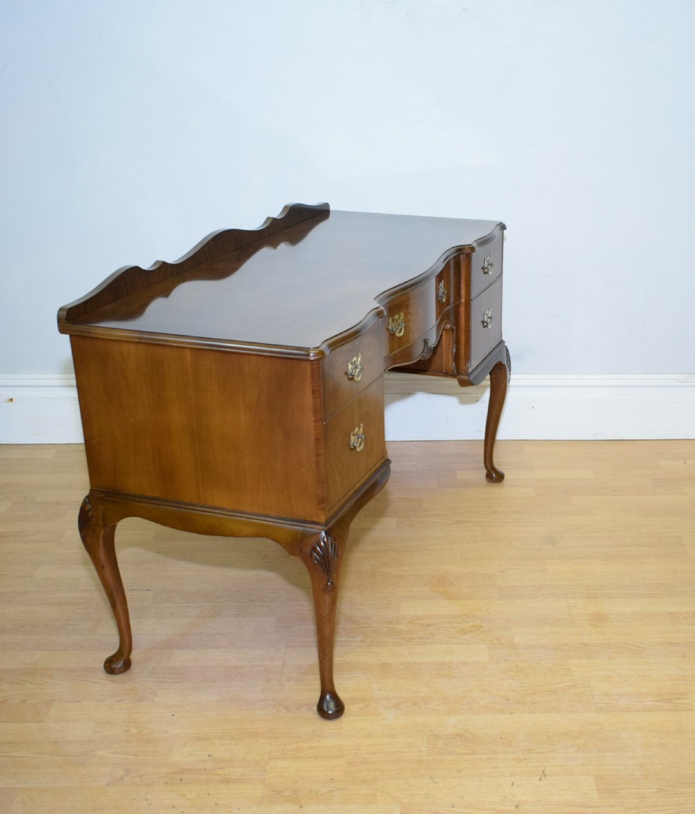 Early 20th Century Walnut Desk View XII