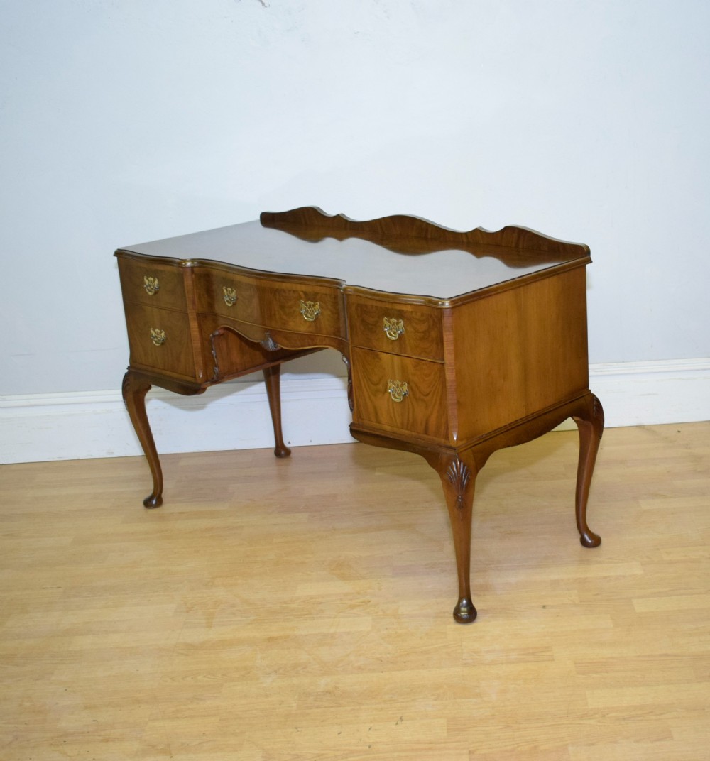 Early 20th Century Walnut Desk View XIII