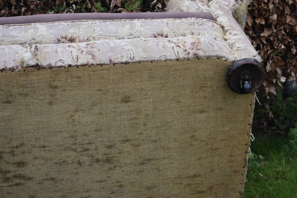 Victorian  Chesterfield Settee View XIII