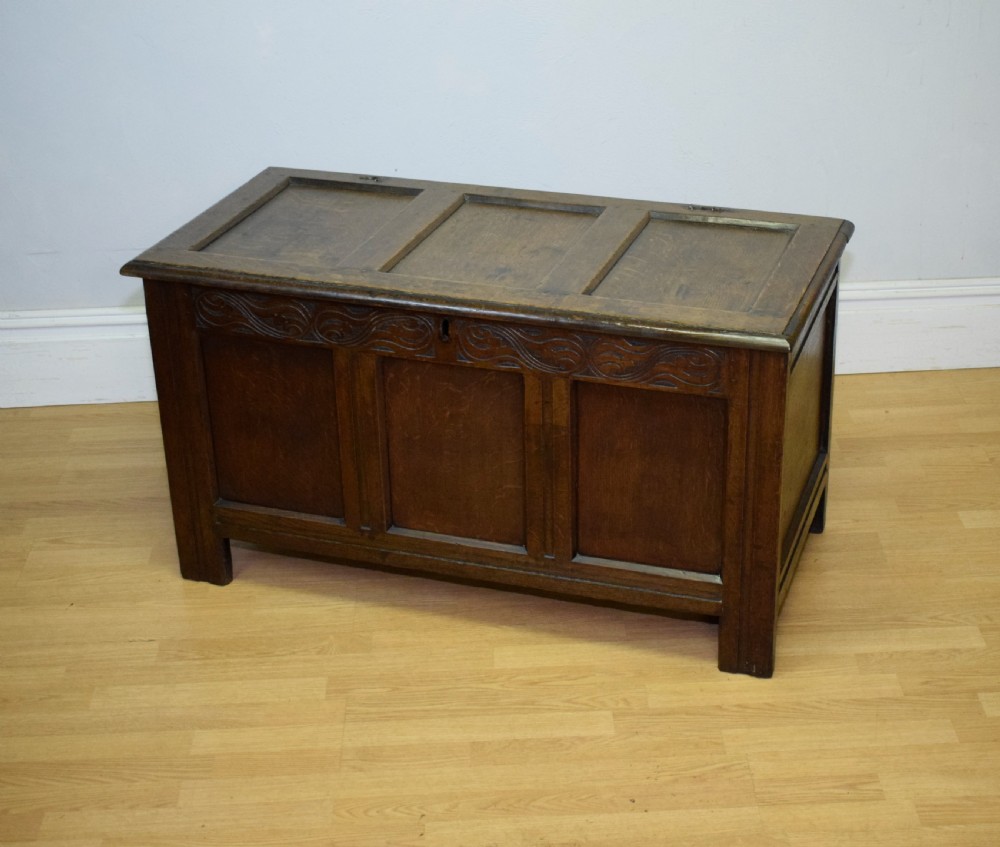 William & Mary Period Oak Coffer View VIII
