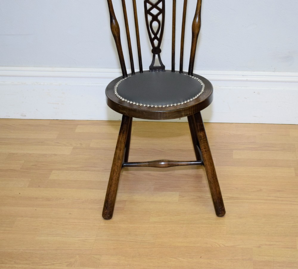 Arts & Crafts Chair View III