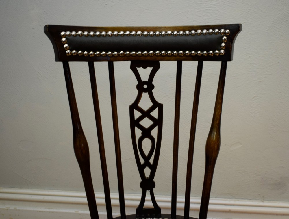Arts & Crafts Chair View X