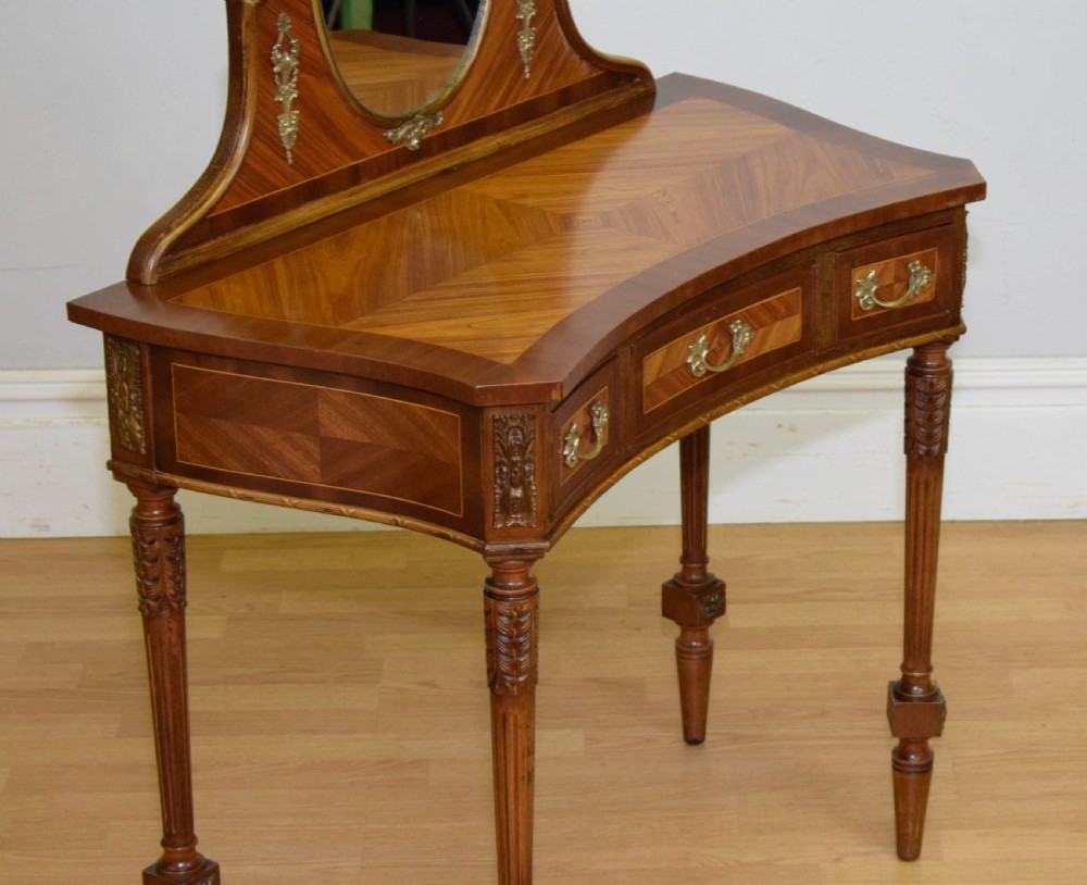 Early 20th Century French Dressing Table View IX