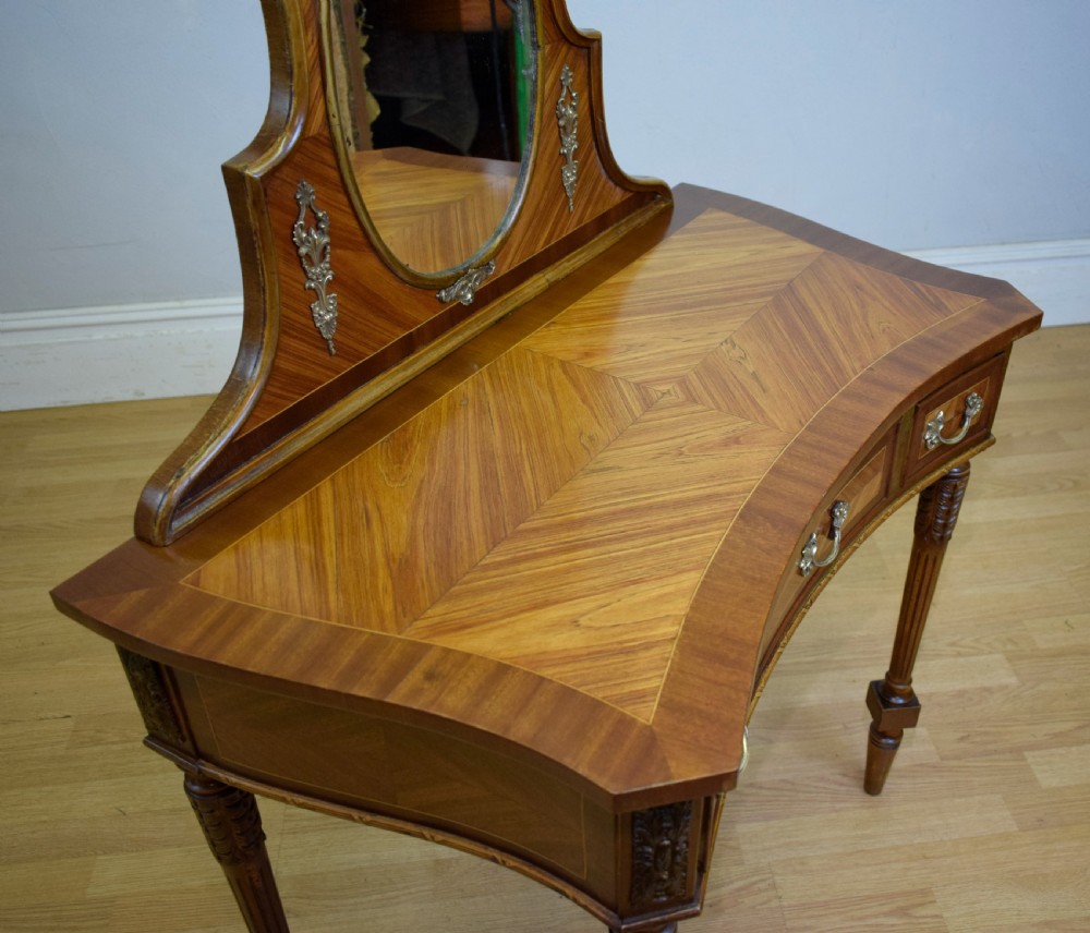 Early 20th Century French Dressing Table View XV