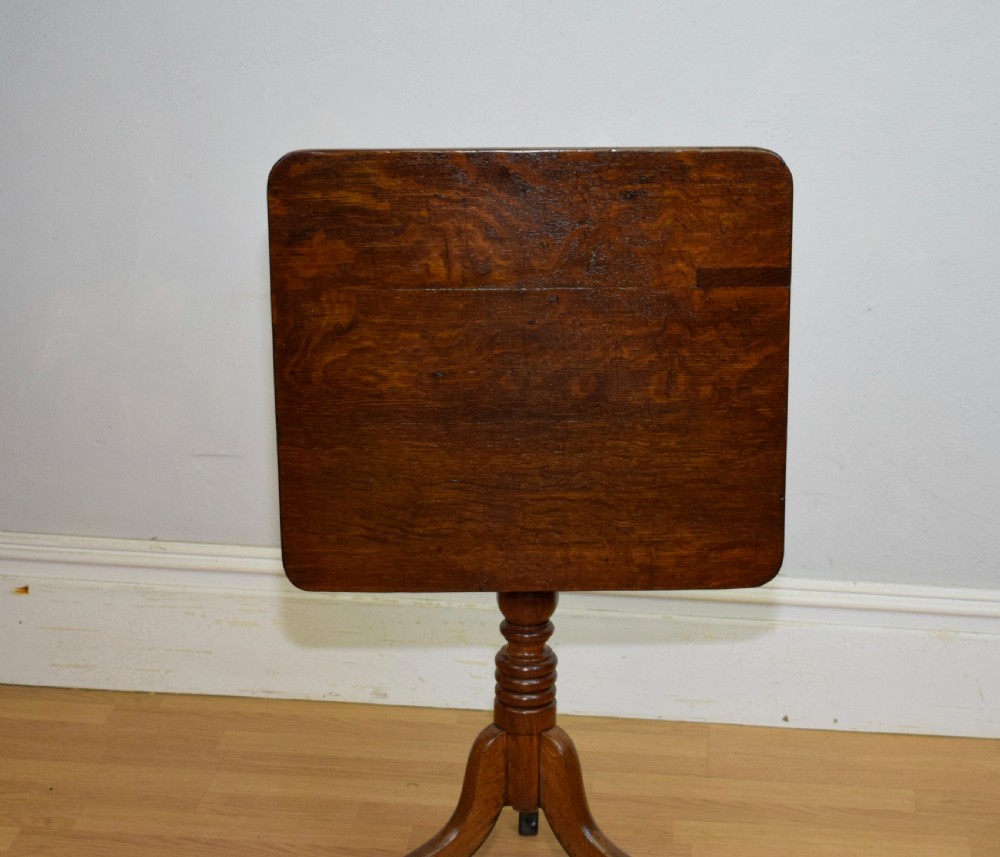 Georgian Period Oak Tripod Table View XI