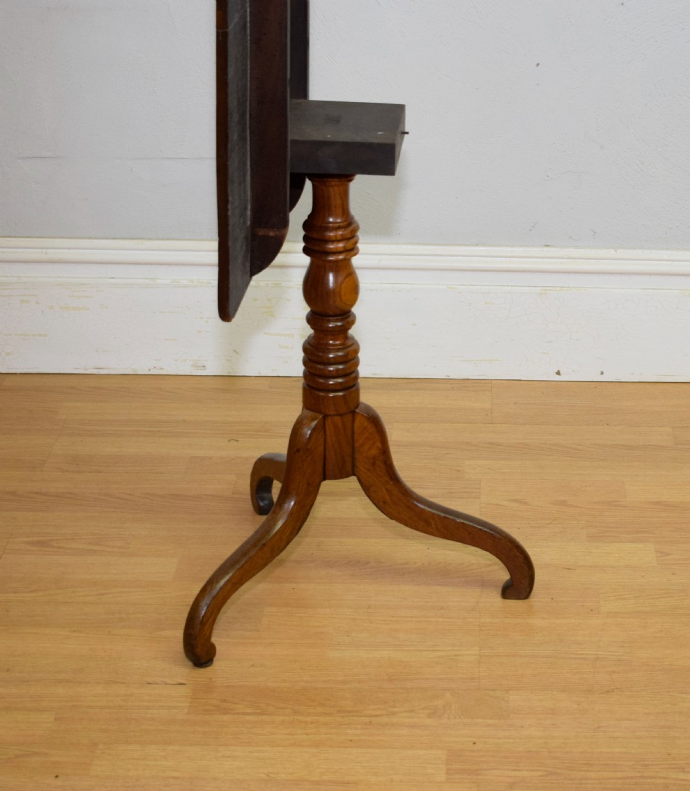 Georgian Period Oak Tripod Table View XV