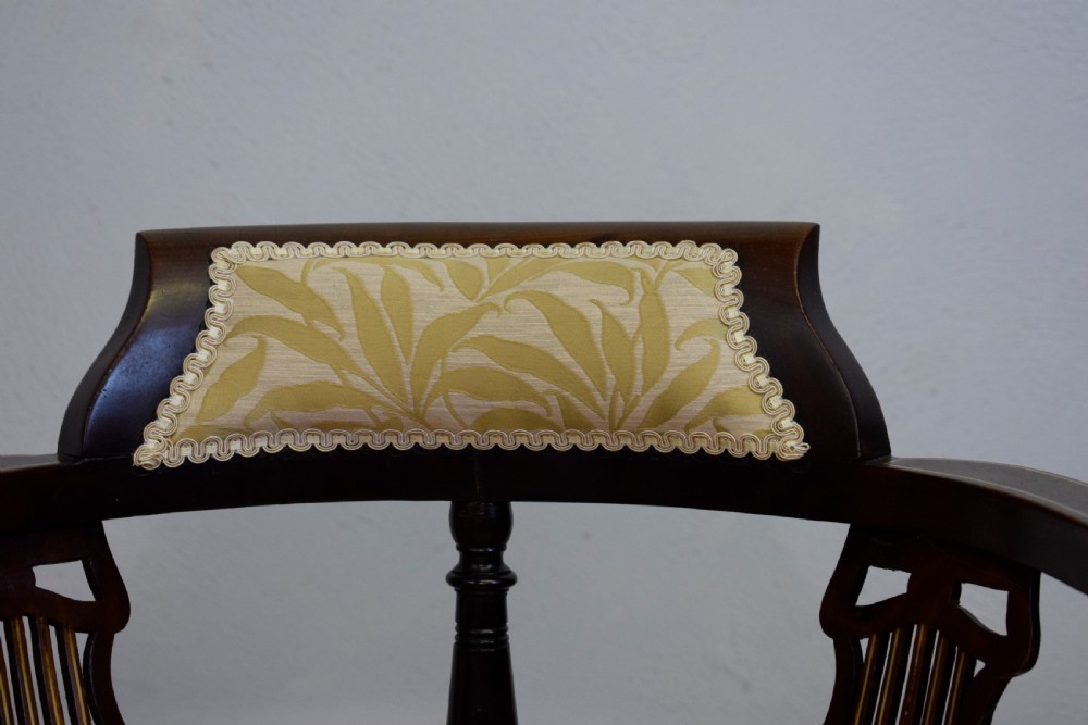 Antique Victorian Corner Chair View XVII