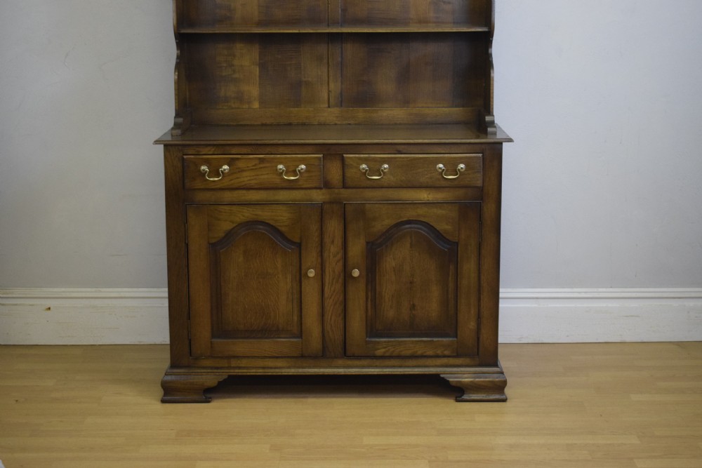 20th Century Oak Dresser & Rack View XIII