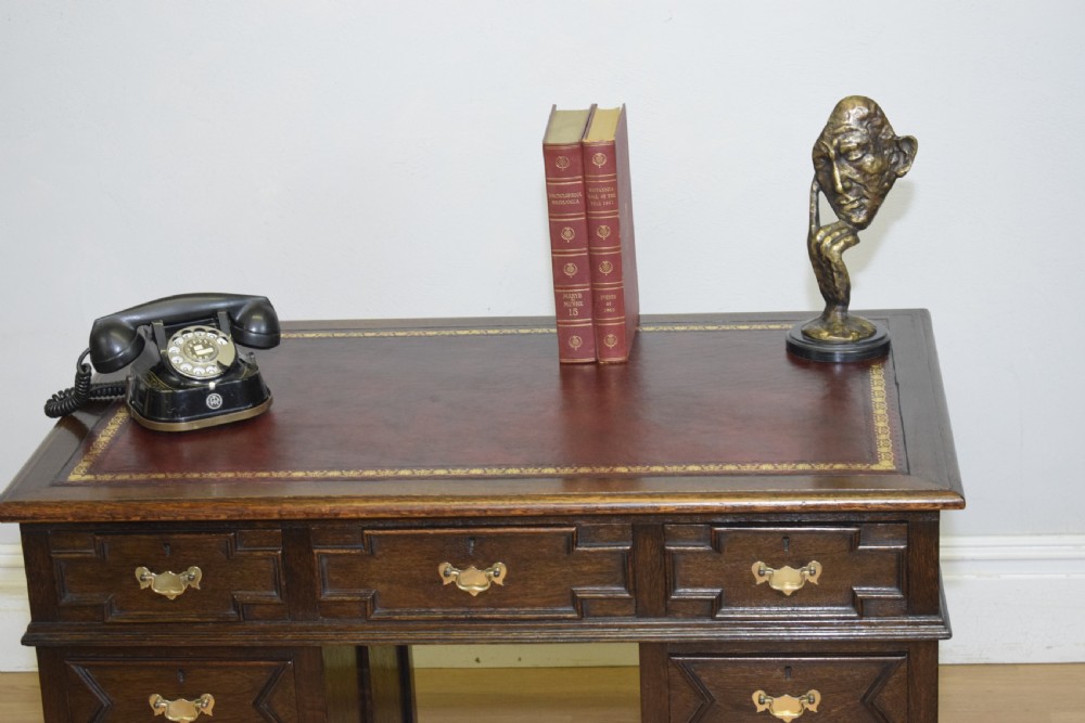 Early 20th Century Oak Desk View VI