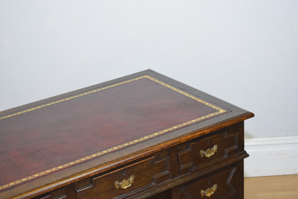 Early 20th Century Oak Desk View XVII