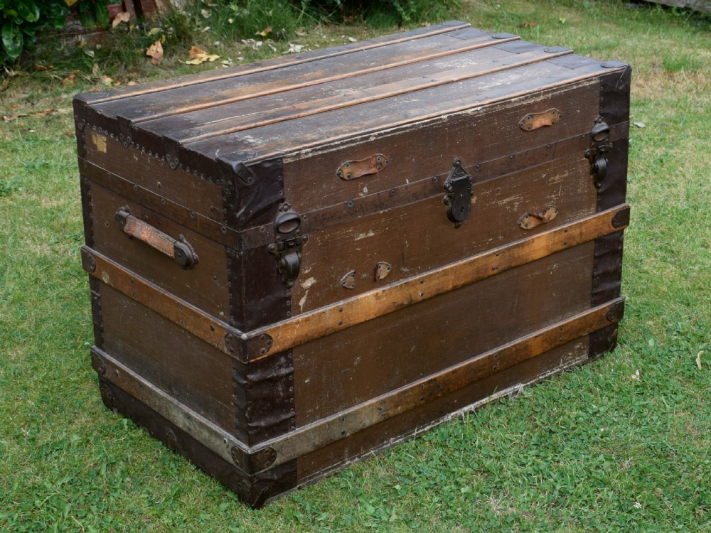 Antique Victorian Travelling Trunk View II