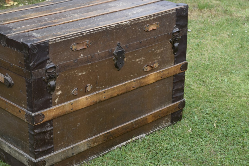 Antique Victorian Travelling Trunk View V