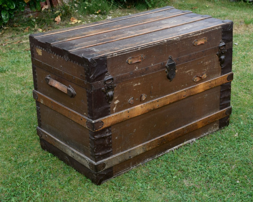 Antique Victorian Travelling Trunk View VII
