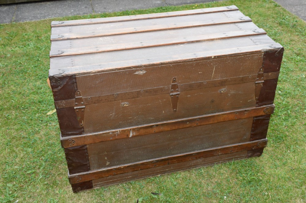 Antique Victorian Travelling Trunk View XII