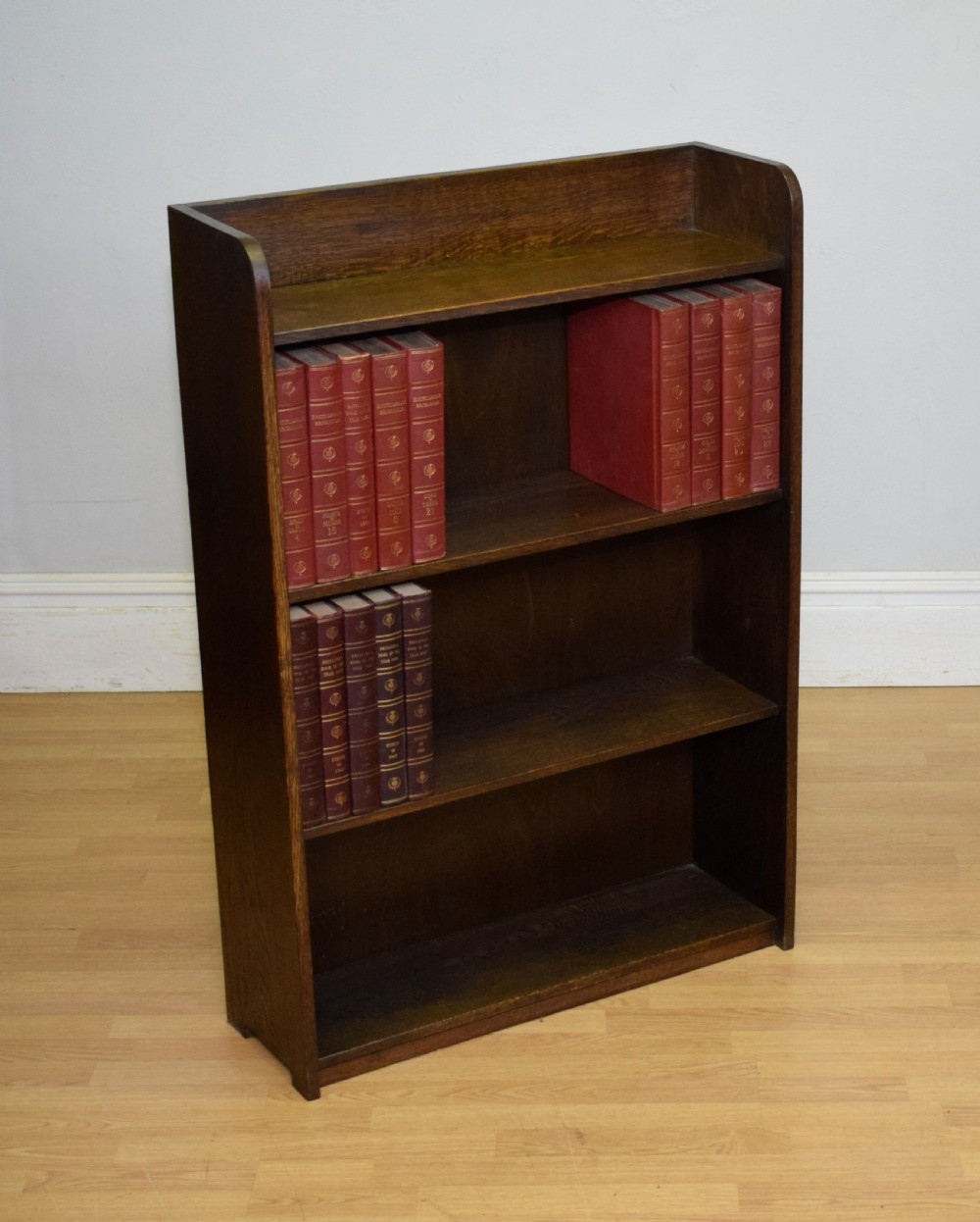 Arts & Crafts Oak Bookcase View XIII
