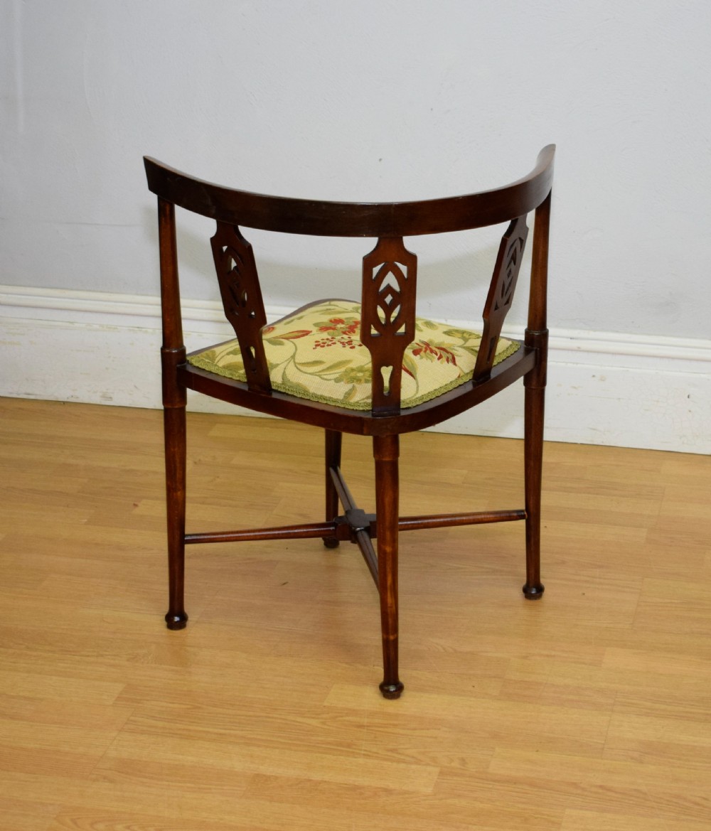 Edwardian Corner Chair View VIII