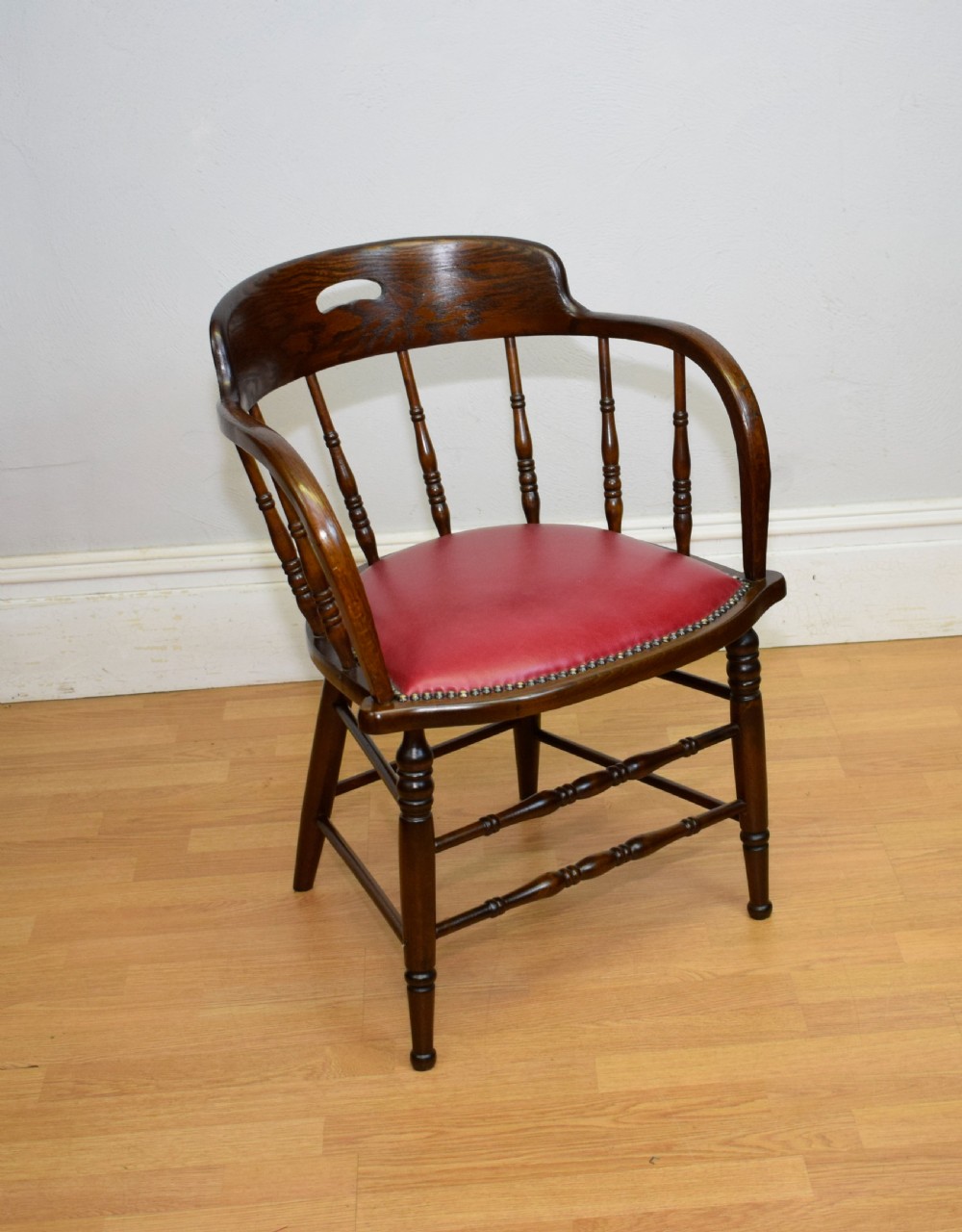 Early 20th Century Oak Desk Chair