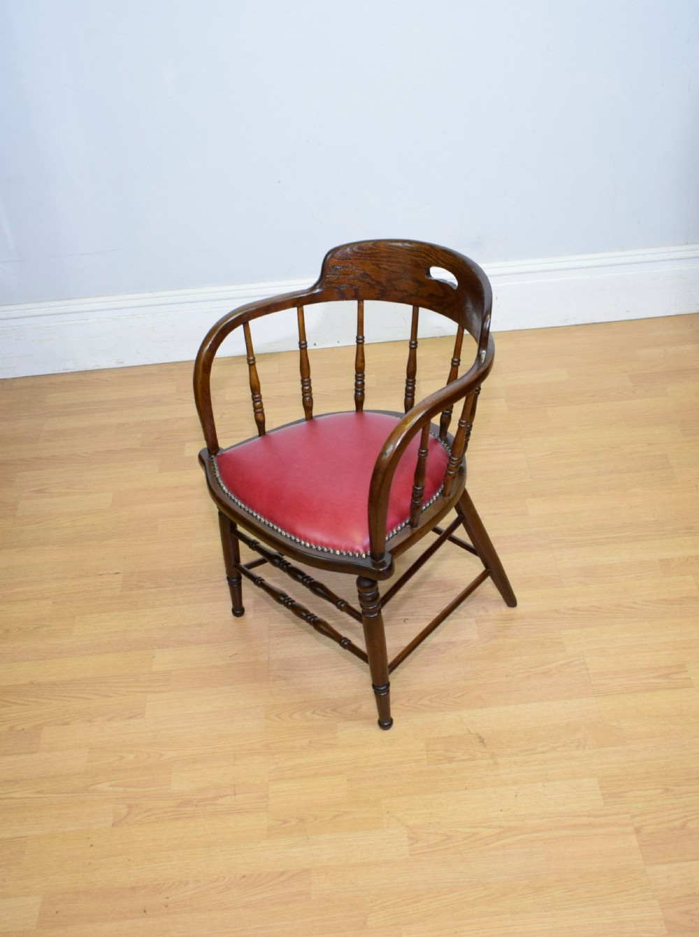 Early 20th Century Oak Desk Chair View VI