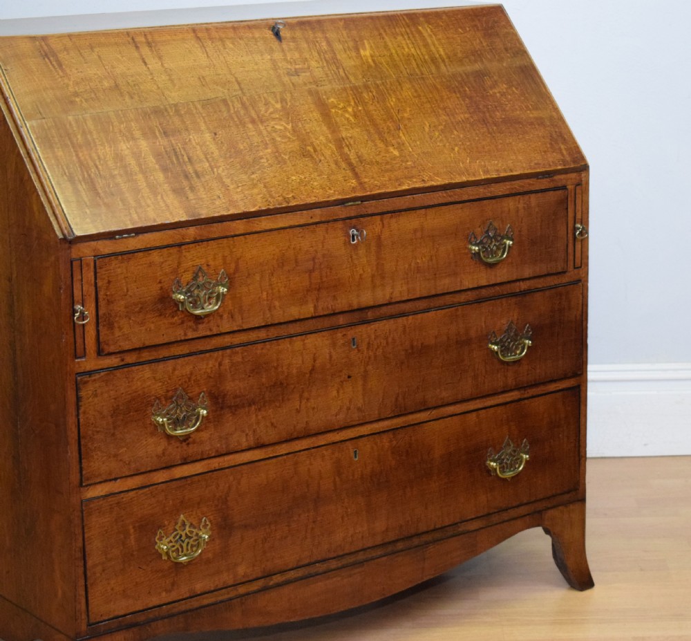 Antique Georgian Period Oak Bureau View XV