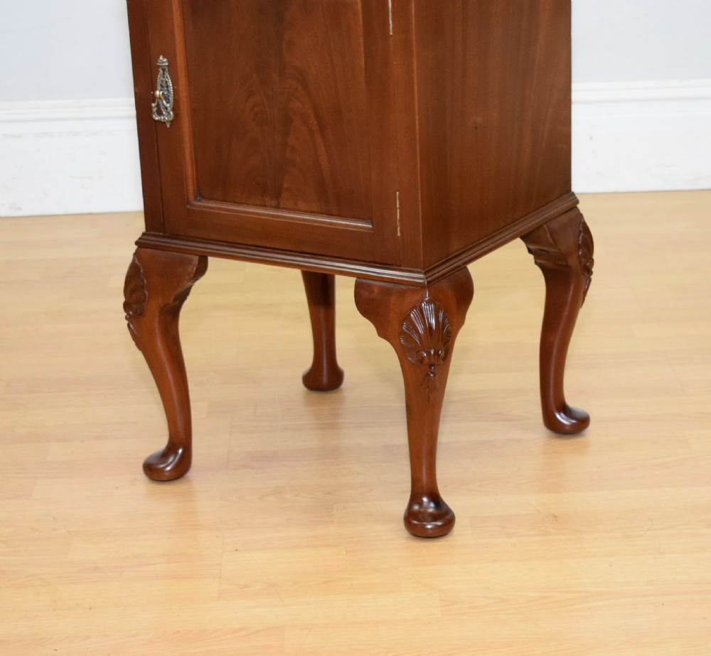 Early 20th Century Bedside Cabinet View X