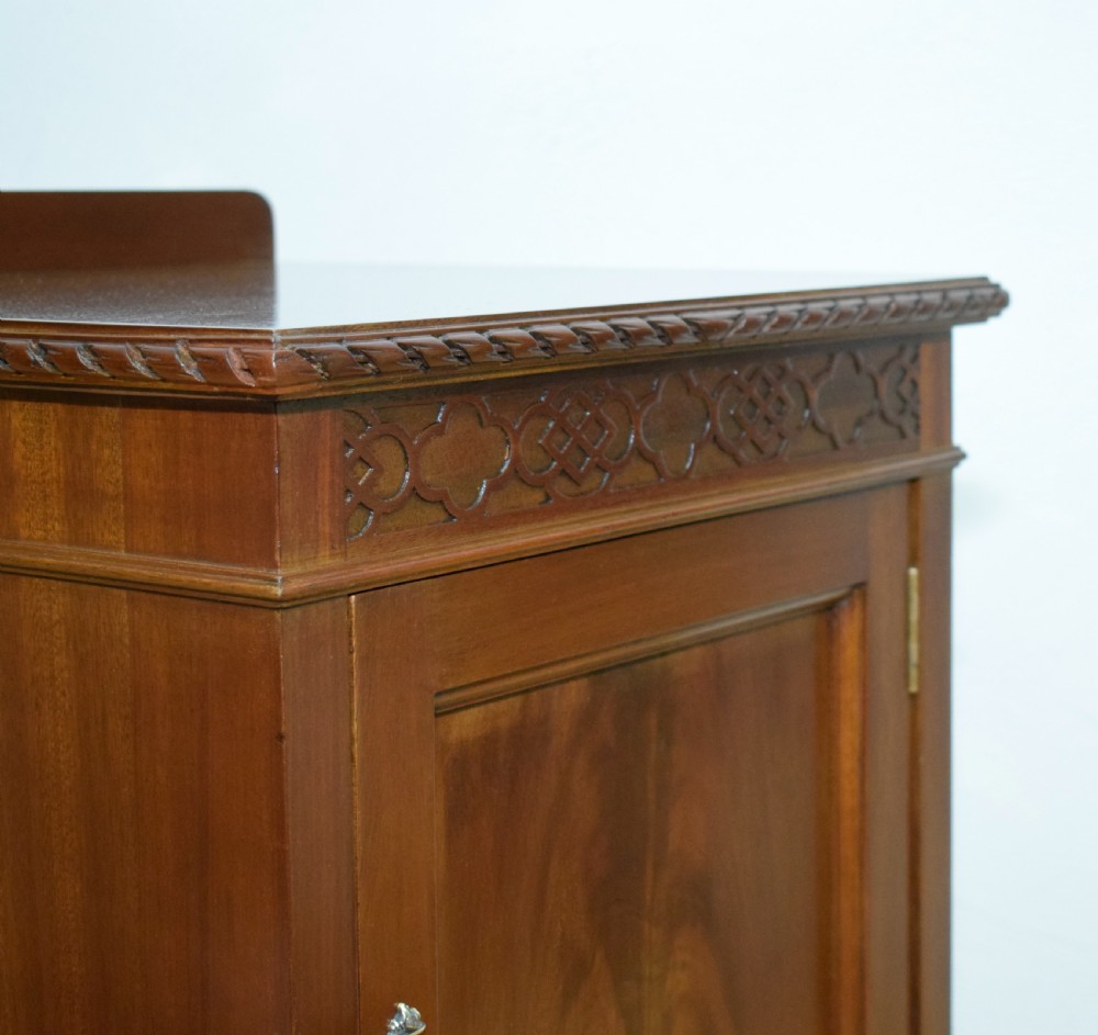 Early 20th Century Bedside Cabinet View XXII
