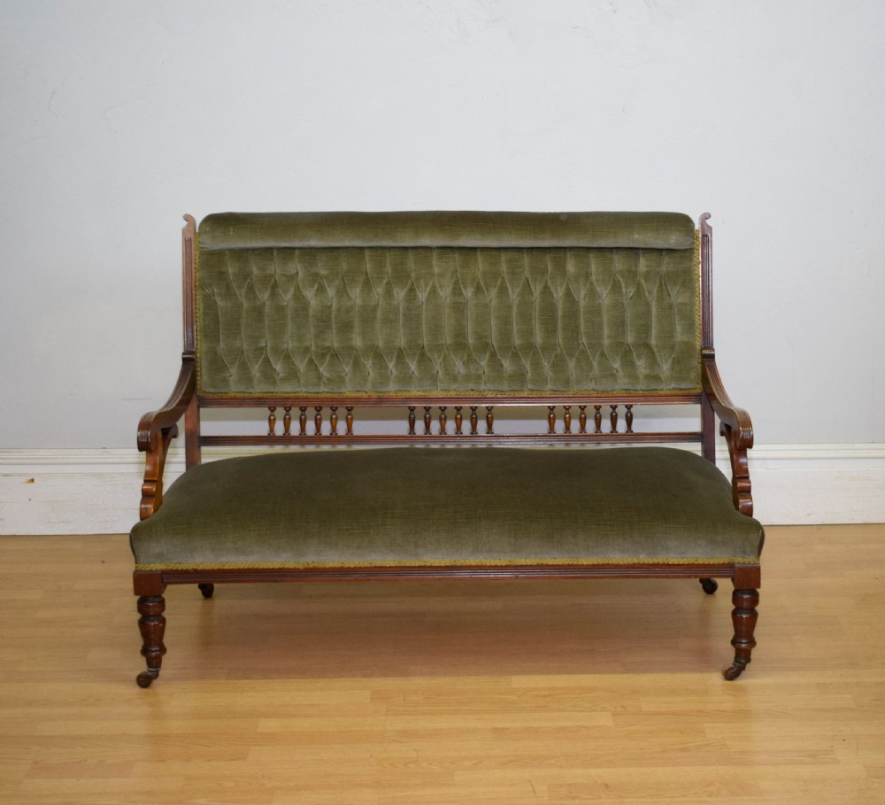Victorian Walnut Couch